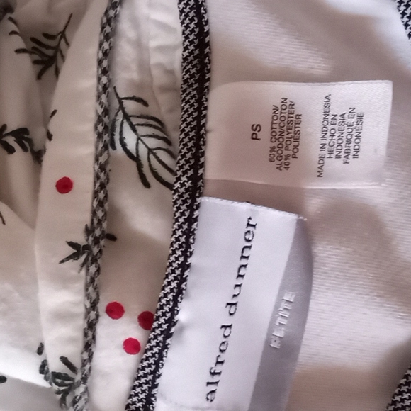 Alfred dunner small petite white and black top - Picture 3 of 3